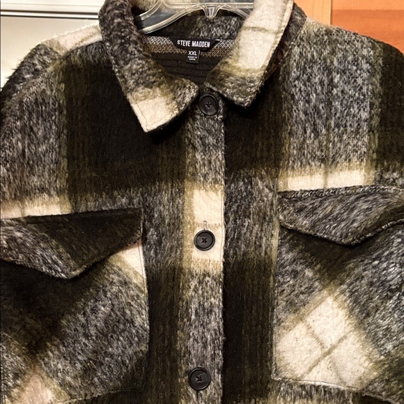 Steve Madden unlined flannel coat/shirt. XXL - Picture 2 of 3
